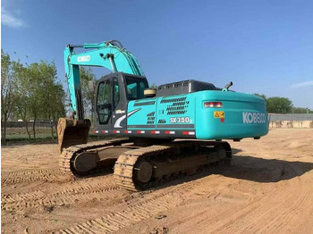 Kāpurķēžu ekskavators KOBELCO