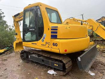 Mini-ekskavators KOMATSU PC60