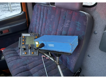 Mercedes-Benz Inny Mercedes-Benz Mercedes Vario 815 Wywrotka 4X4 2004 Pług posypywarka odśnieżarka līzingu Mercedes-Benz Inny Mercedes-Benz Mercedes Vario 815 Wywrotka 4X4 2004 Pług posypywarka odśnieżarka: foto 4 Mercedes-Benz Inny Mercedes-Benz Mercedes Vario 815 Wywrotka 4X4 2004 Pług posypywarka odśnieżarka līzingu Mercedes-Benz Inny Mercedes-Benz Mercedes Vario 815 Wywrotka 4X4 2004 Pług posypywarka odśnieżarka: foto 4