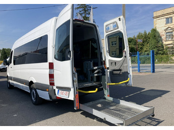 Vieglā automašīna MERCEDES-BENZ