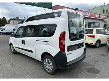 Vieglā automašīna Opel Combo III 2.0CDTI Maxi Panorama Klima Kamera Webasto 2016: foto 4