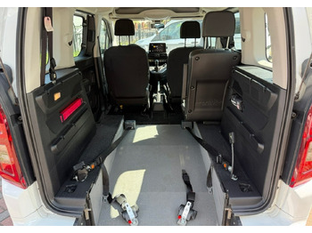 Vieglā automašīna Opel Combo IV Combo Life Combo do przewozu Niepełnosprawnych inwalida rampa Model 2021: foto 4 Vieglā automašīna Opel Combo IV Combo Life Combo do przewozu Niepełnosprawnych inwalida rampa Model 2021: foto 4