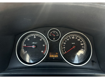 Vieglā automašīna Opel Zafira B Opel Zafira do przewozu osób Niepełnosprawnych inwalida rampa: foto 5