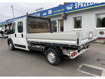 Automašīna ar kravas platformu PEUGEOT Boxer