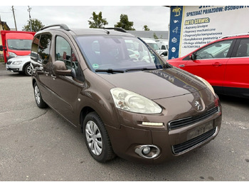 Universālis PEUGEOT