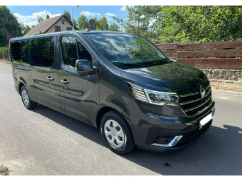 Vieglā automašīna RENAULT