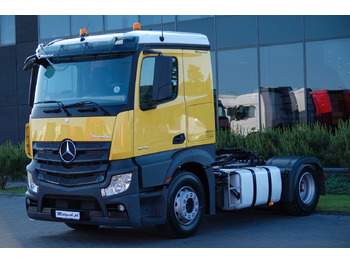 Vilcējs MERCEDES-BENZ Actros 1845