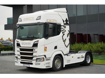 Vilcējs SCANIA R 450