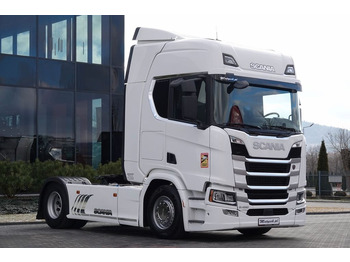 Vilcējs SCANIA R 450