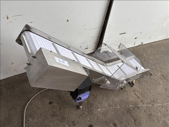 Konveijers NNP Flighted elevator conveyor: foto 3