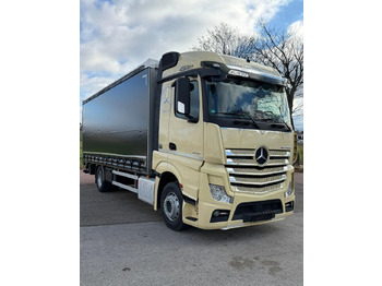 Kravas automašīna ar tentu MERCEDES-BENZ Actros 1846