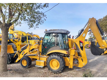 Ekskavators-iekrāvējs CATERPILLAR 420F