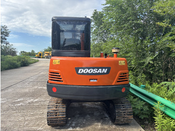Doosan DH 55-7 DH55 līzingu Doosan DH 55-7 DH55: foto 4
