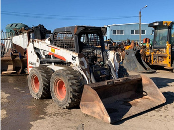 Kompaktiekrāvējs BOBCAT S550