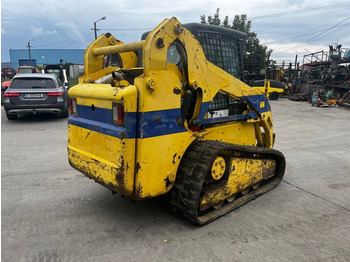 Kāpurķēžu kompaktiekrāvējs Bobcat T 190: foto 4