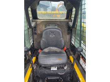 Kāpurķēžu kompaktiekrāvējs Bobcat T 190: foto 5