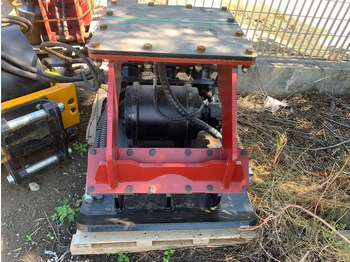 Vibrobliete DCE EE08EC VIBRATING PLATE: foto 2 Vibrobliete DCE EE08EC VIBRATING PLATE: foto 2