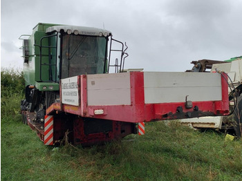 Puspiekabe zema profila platforma GOLDHOFER