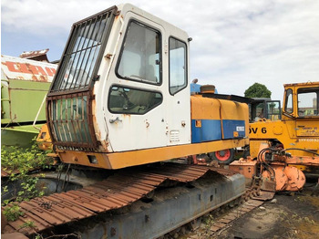 Kāpurķēžu ekskavators HITACHI