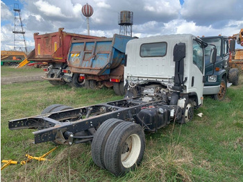 Šasija kravas automašīna Isuzu FOR PARTS: foto 5