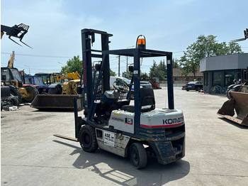 Autokrāvējs Komatsu FG 15 HT-15: foto 3