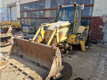 Ekskavators-iekrāvējs KOMATSU WB93R