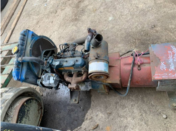 Dzinējs - Celtniecības tehnika Kubota D 905E ENGINE: foto 2