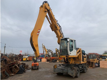 Riteņu ekskavators LIEBHERR A 904 C
