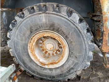 Riteņu iekrāvējs Liebherr L 550 2Plus2 FOR PARTS: foto 4 Riteņu iekrāvējs Liebherr L 550 2Plus2 FOR PARTS: foto 4