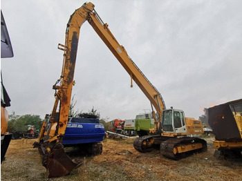 Kāpurķēžu ekskavators LIEBHERR