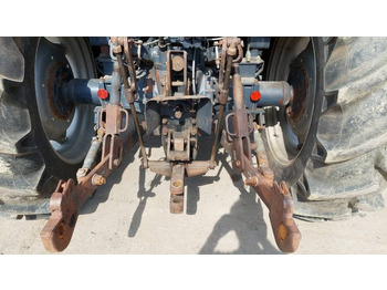 Traktors TYM T700: foto 5