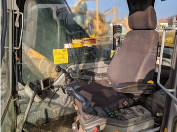 Kāpurķēžu ekskavators Volvo EC 160 B LC: foto 4
