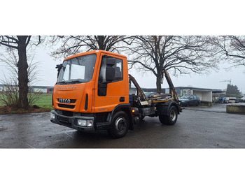 Būvgružu konteineru vedējs IVECO