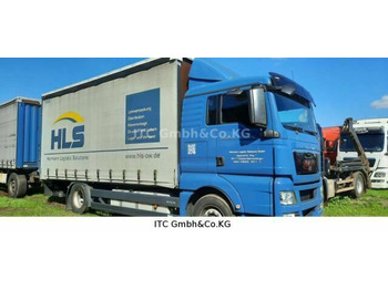 Kravas automašīna ar tentu MAN TGX 18.400