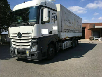 Kravas automašīna ar tentu MERCEDES-BENZ