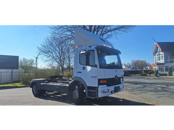 Vilcējs MERCEDES-BENZ Atego 1328