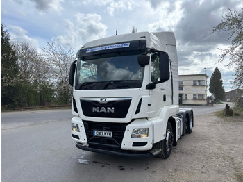 Vilcējs MAN TGX