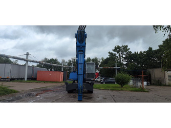 Atkritumu iekrāvējs Fuchs MHL 340 D FQC magnet generator: foto 3