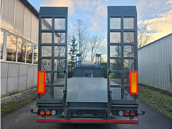 Bortu piekabe/ Platforma Fliegl NEW SUPERSTRUCTURE + VINCH: foto 3 Bortu piekabe/ Platforma Fliegl NEW SUPERSTRUCTURE + VINCH: foto 3