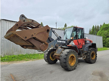 Riteņu iekrāvējs KOMATSU WA200