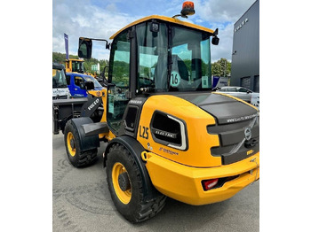 Riteņu iekrāvējs Volvo L 25 Electric: foto 5