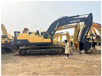 Kāpurķēžu ekskavators VOLVO EC360