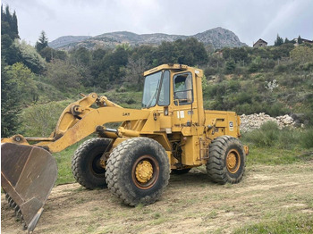 Riteņu iekrāvējs CATERPILLAR 950B