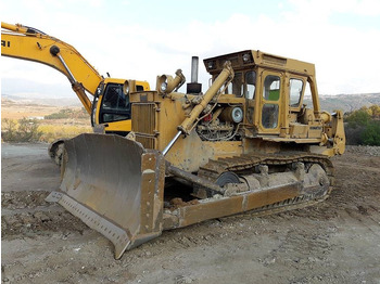 Buldozers KOMATSU D155A-1