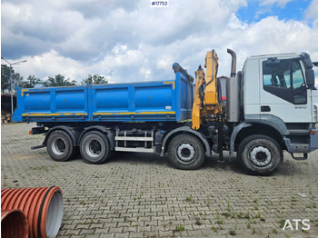 Kravas auto ar manipulatoru, Kravas automašīna pašizgāzējs 2007 Iveco   Trakker +EFFER 210 3s: foto 2