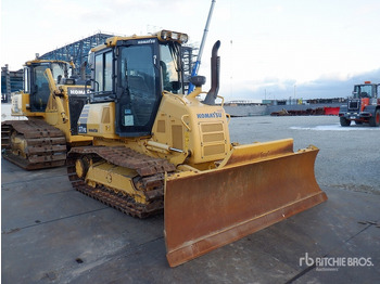 Buldozers 2017 Komatsu D37PX-23 Crawler Dozer: foto 2 Buldozers 2017 Komatsu D37PX-23 Crawler Dozer: foto 2