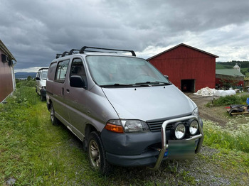 Kravas mikroautobuss TOYOTA