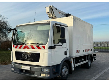 : fotogrāfija galvenē