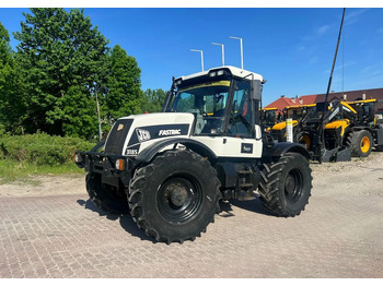 Traktors JCB
