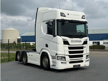 Vilcējs SCANIA R 500